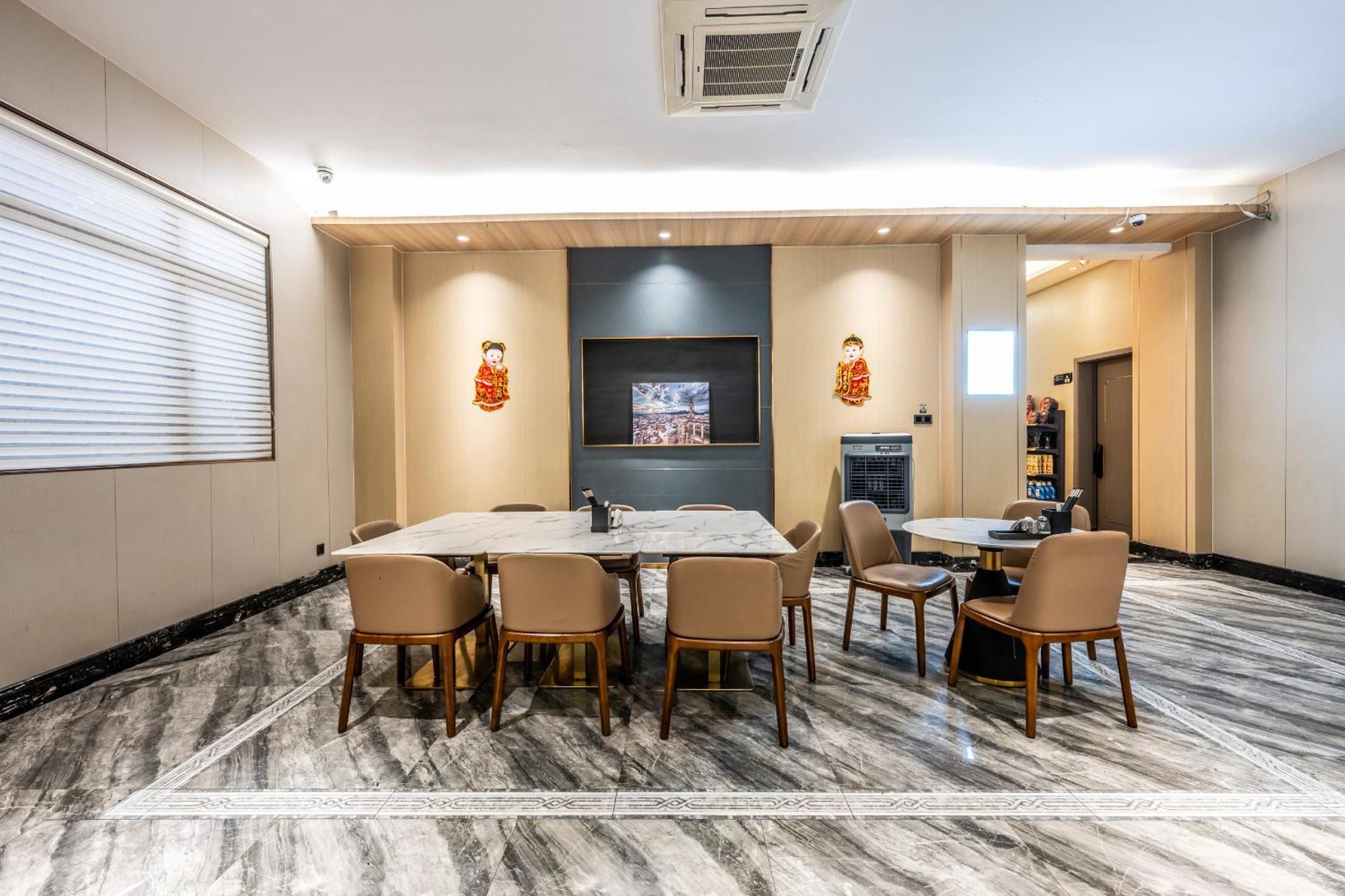 Bole Jing Pin Hotel シアヌークビル エクステリア 写真